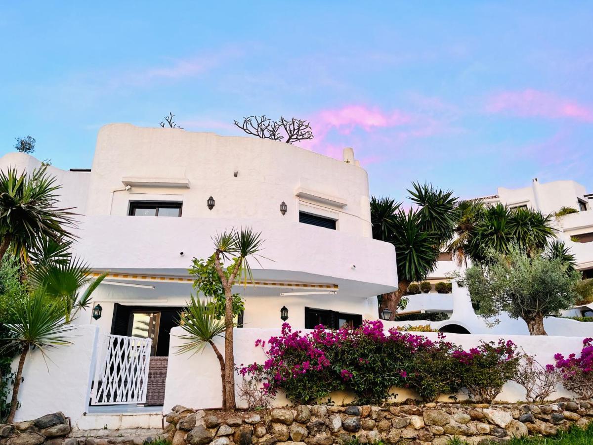 Superb Townhouse In Golden Mile Appartement Marbella Buitenkant foto
